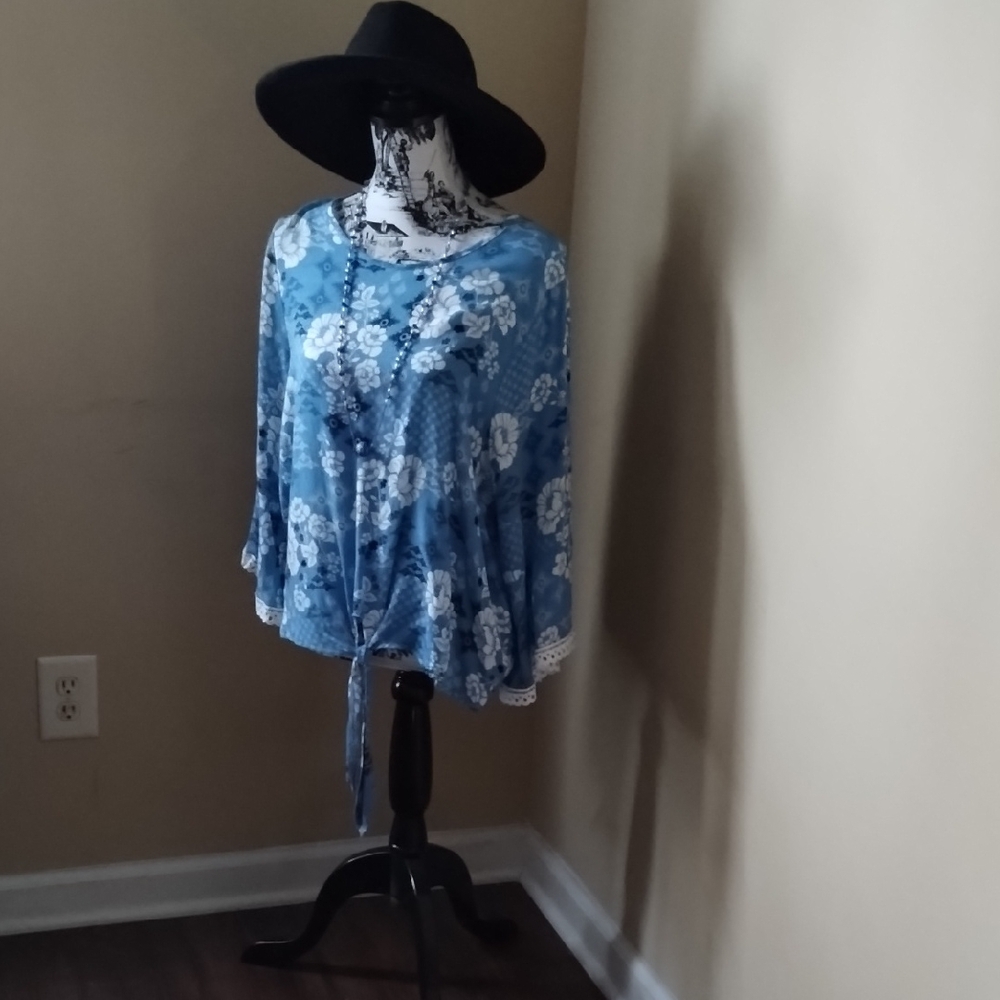 Blue Relaxed Tie Front Tunic with 3/4 Sleeves